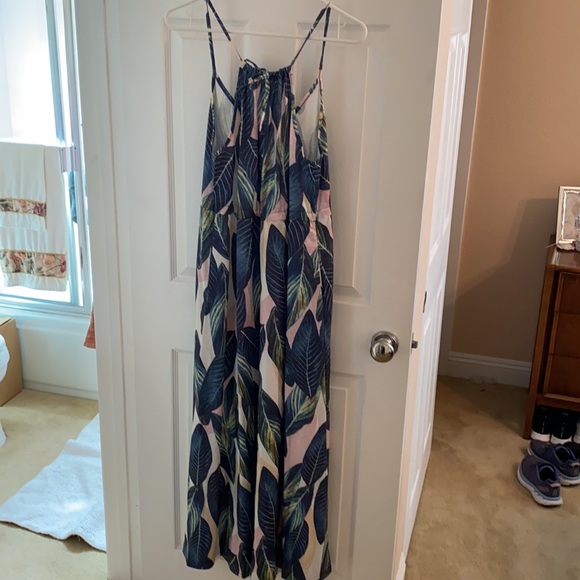 Tropical pattern maxi dress - Picture 3 of 3